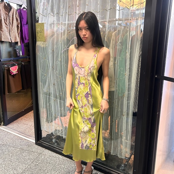 Vintage Dresses & Skirts - light green silk floral embellished midi dress silk chiffon beaded embroidery